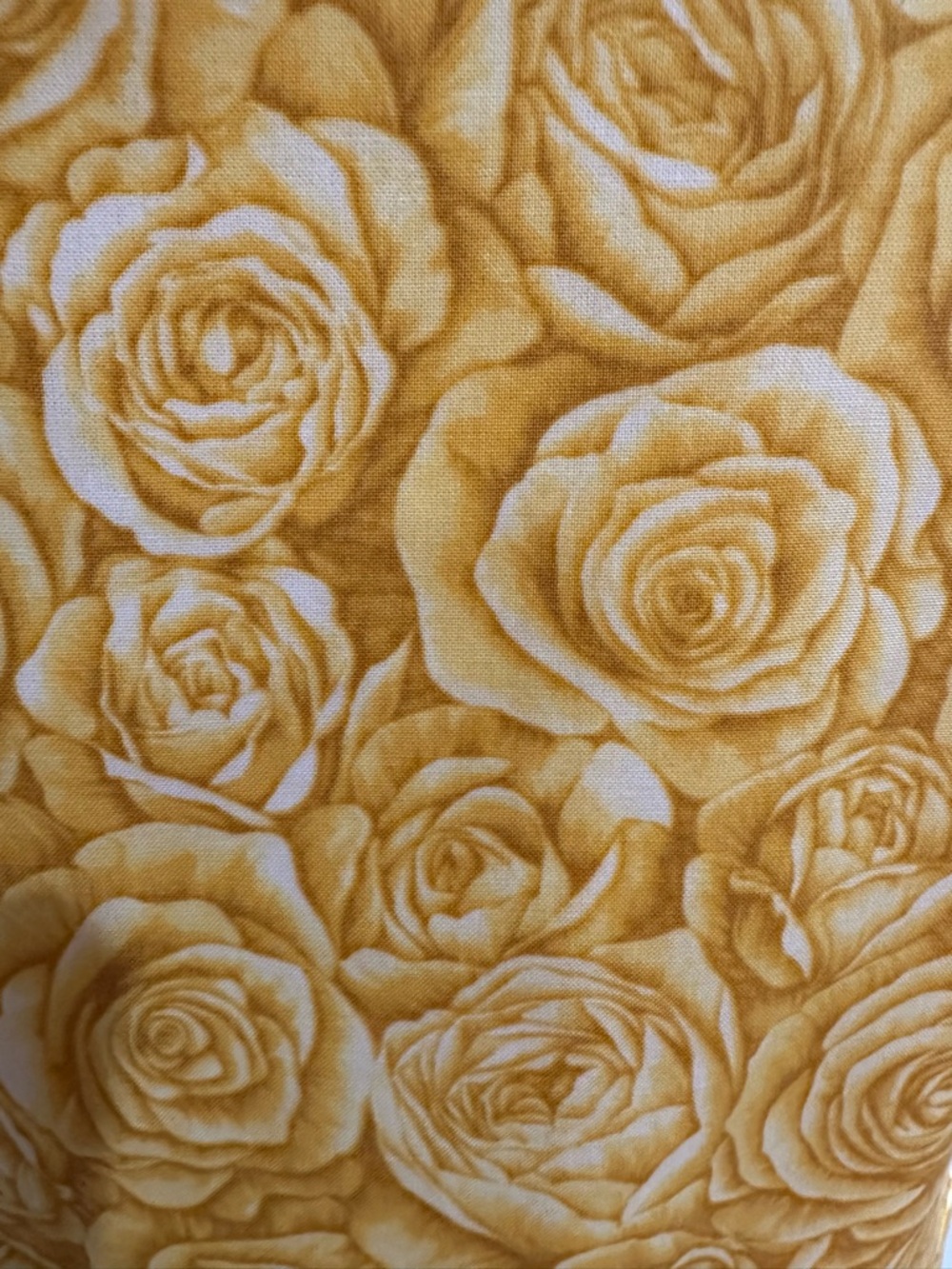 Yellow Rose Print Ruffled Apron - Picture 7 of 10